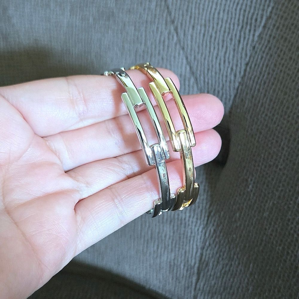 House🏠 of Harlow 1960 Set of Two✌️ Bangle Bracelets - NWT - Picture 4 of 16